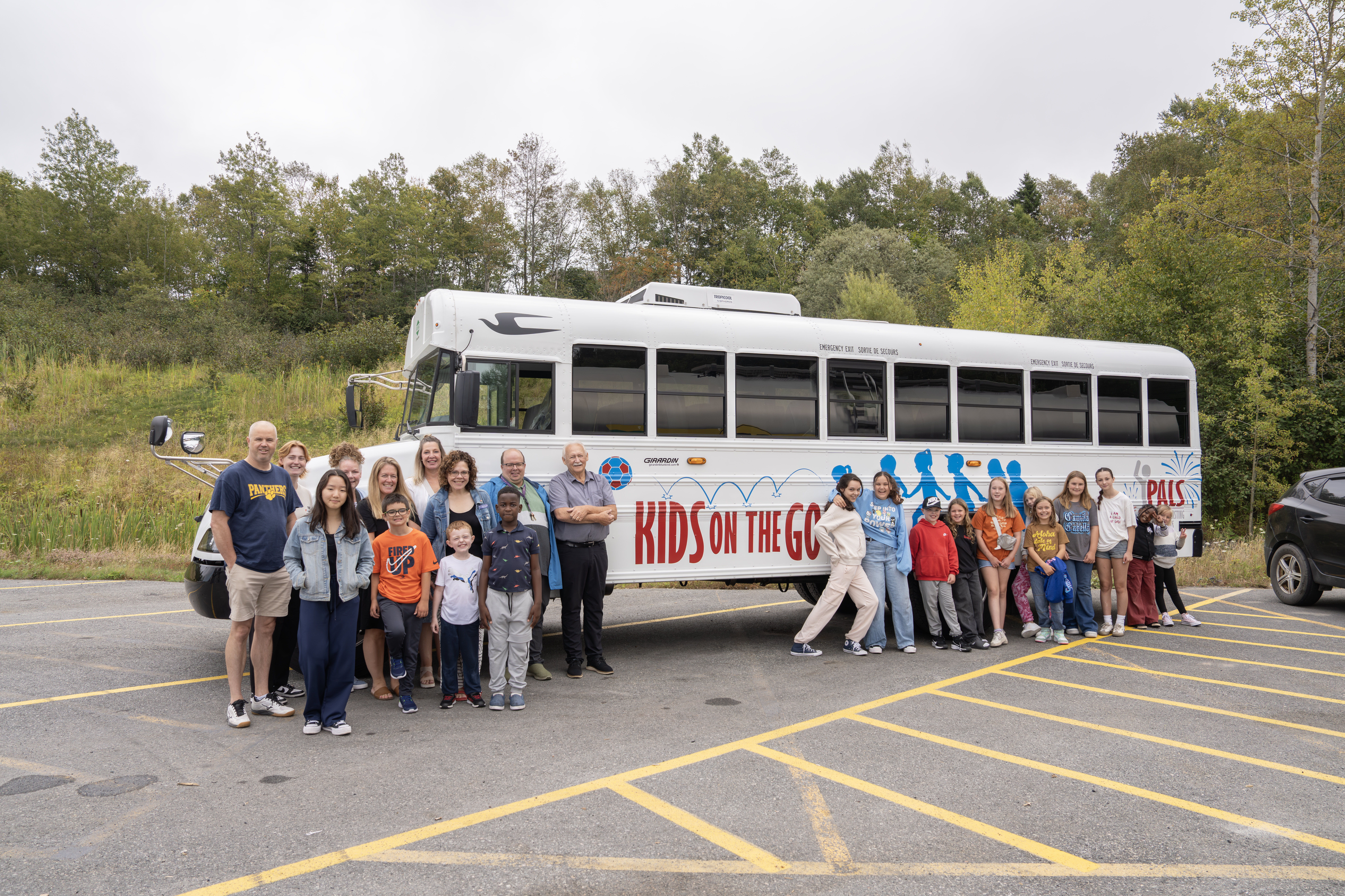 Pals Bus Announcement dsc01744.jpg